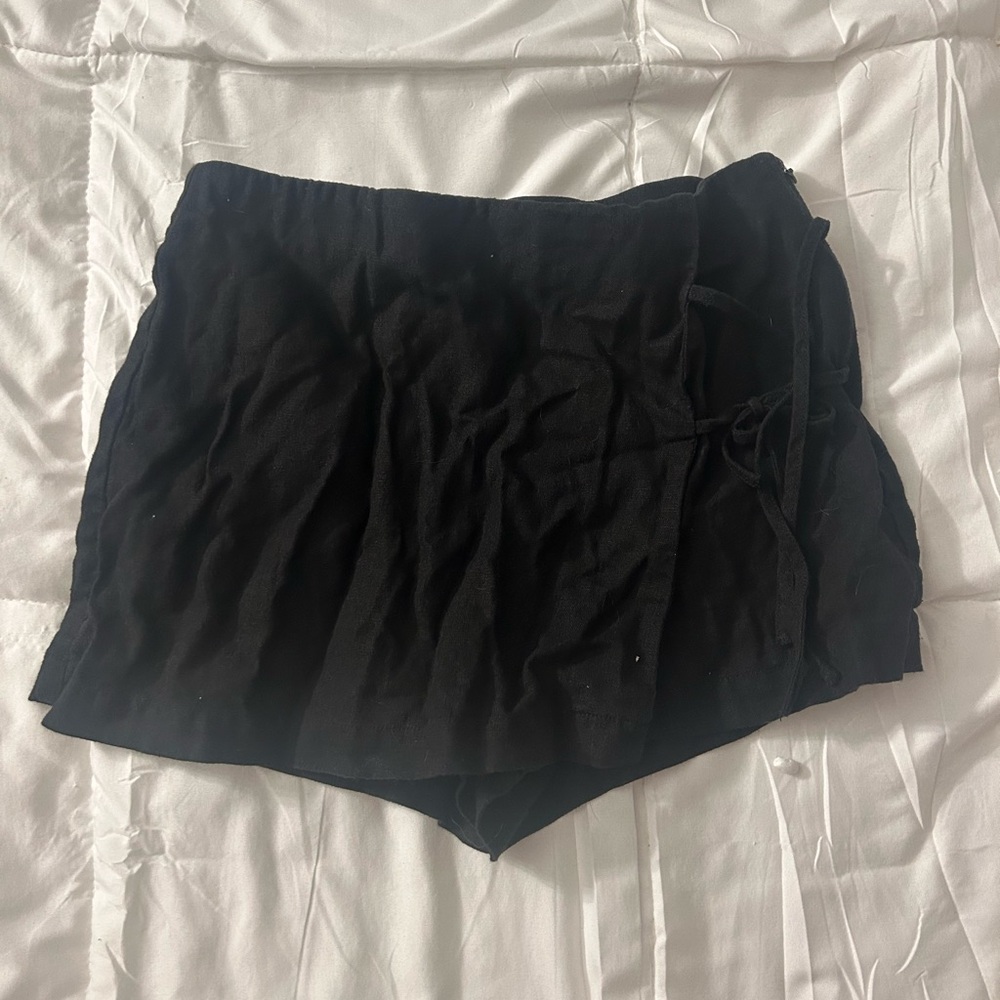 Black Women's Elastic Waist Skort with Side Tie